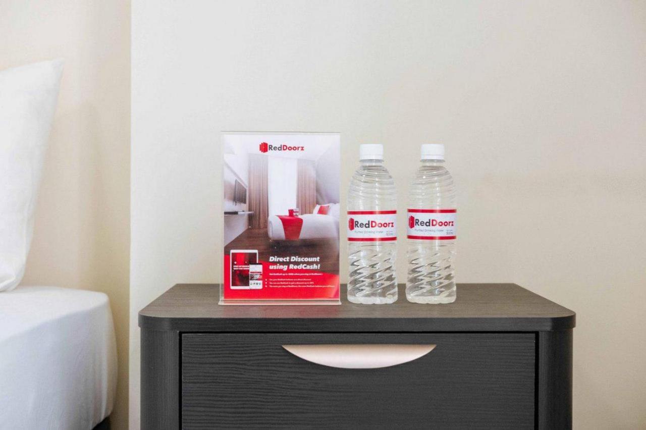 Reddoorz Apartment @ Sentul Tower Богор Екстер'єр фото