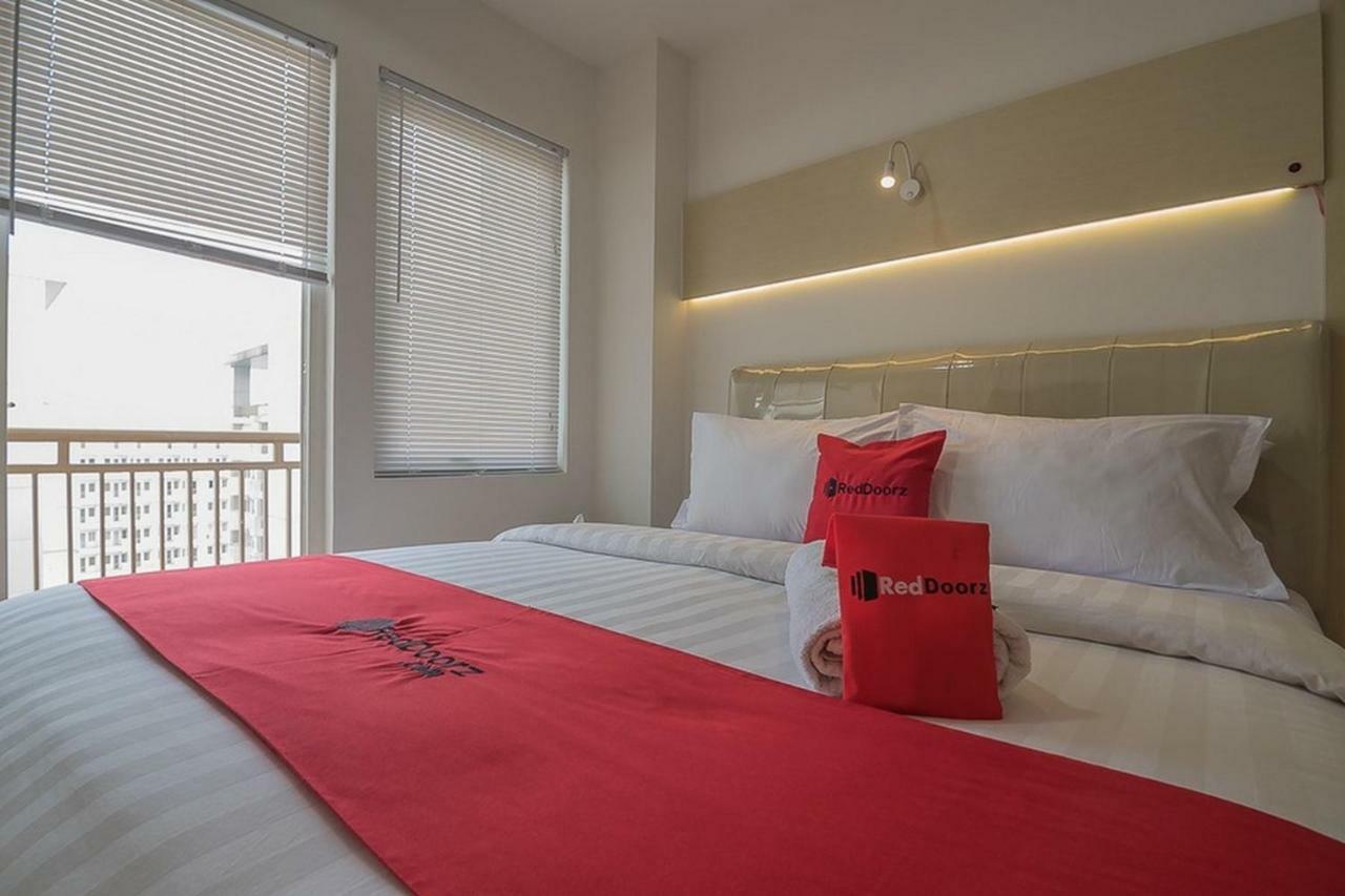Reddoorz Apartment @ Sentul Tower Богор Екстер'єр фото